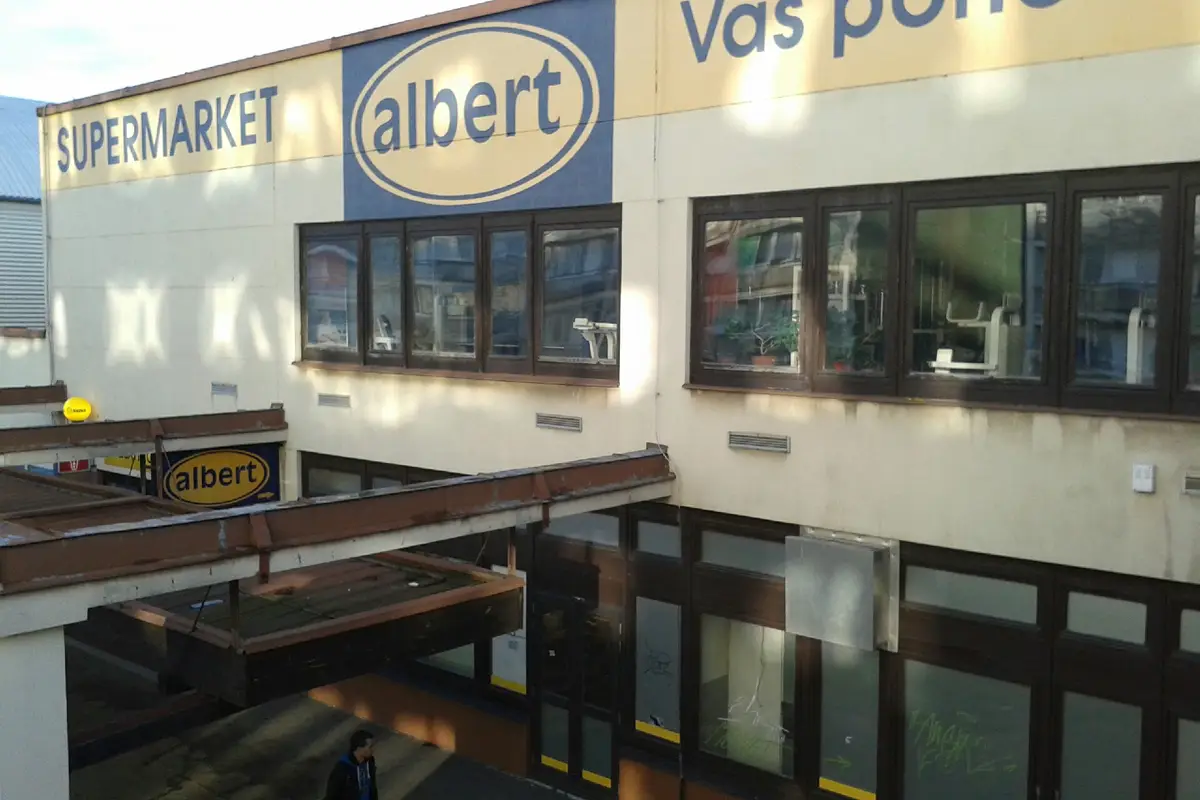 Albert Supermarket